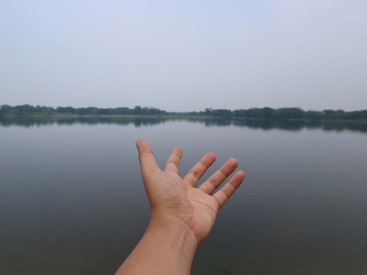 Everyday Blessing: EBEN HAEZER (TUHAN MENOLONG)