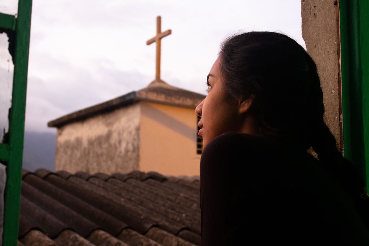 Everyday Blessing: RESPONDING TO GOD (MENANGGAPI TUHAN)