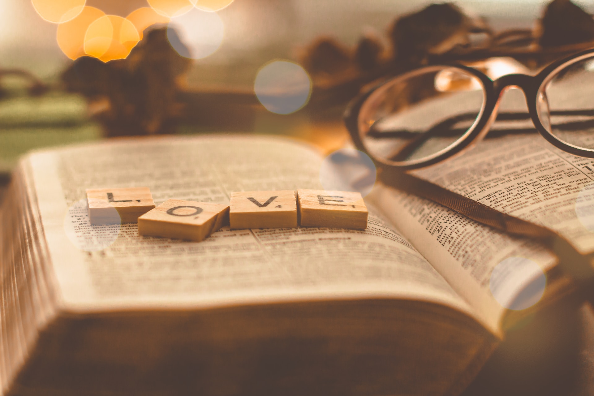 Everyday Blessing: GOD’D FAITHFUL LOVE (KASIH SETIA TUHAN)