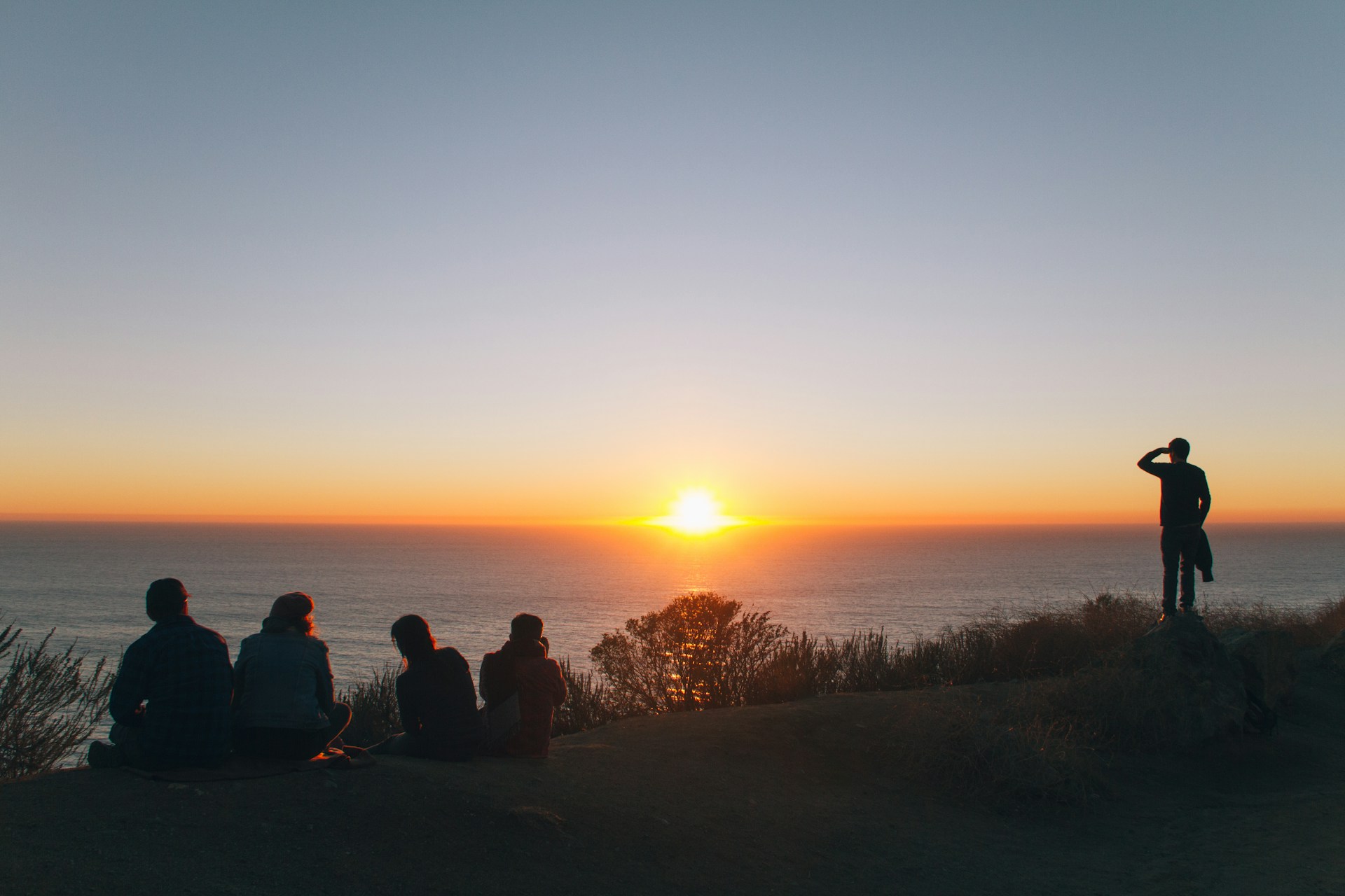 Everyday Blessing: FRIEND OR FOE (SAHABAT ATAU MUSUH)