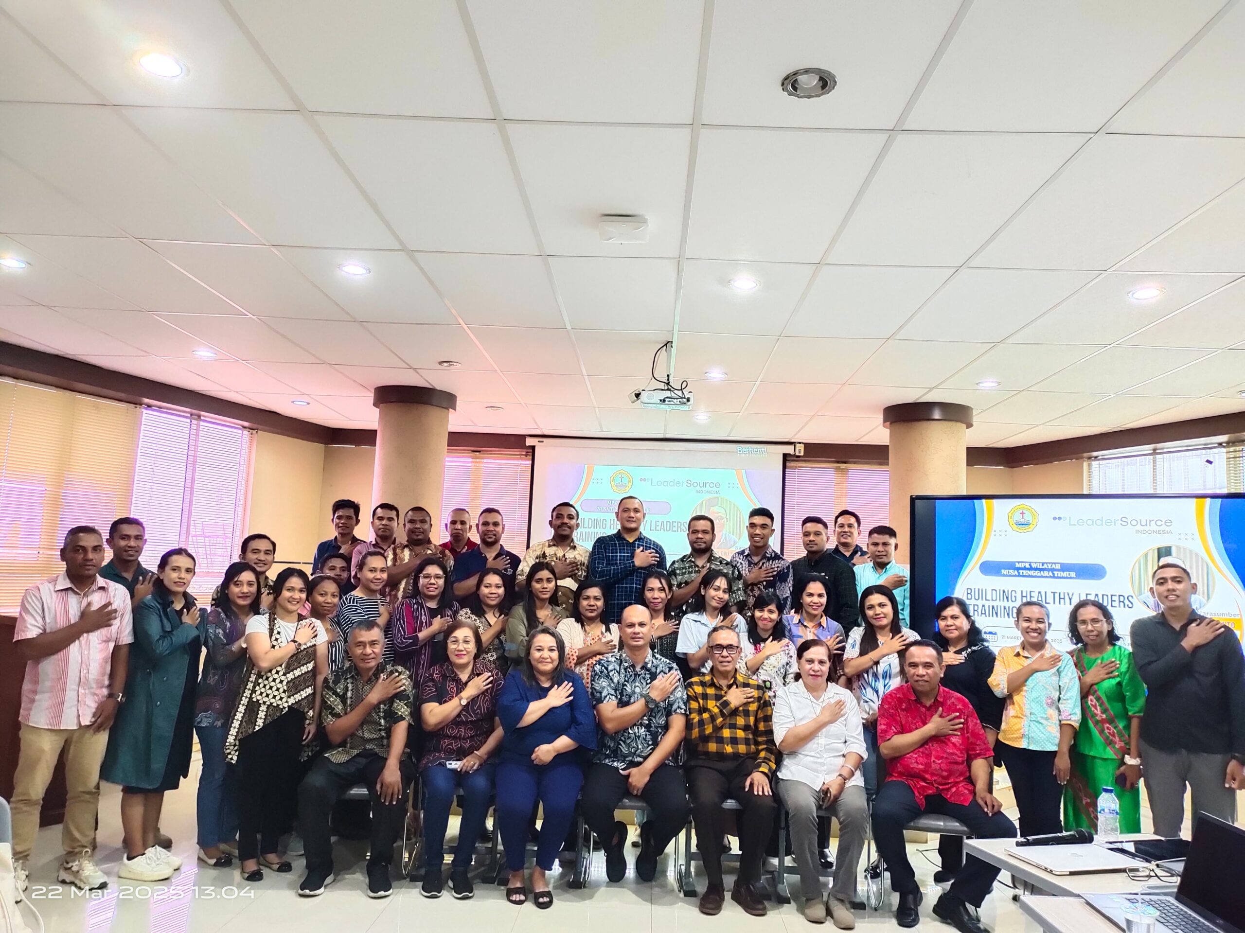 Membangun Pemimpin-Pemimpin Sehat: Pelatihan Kepemimpinan Kristen di Kupang